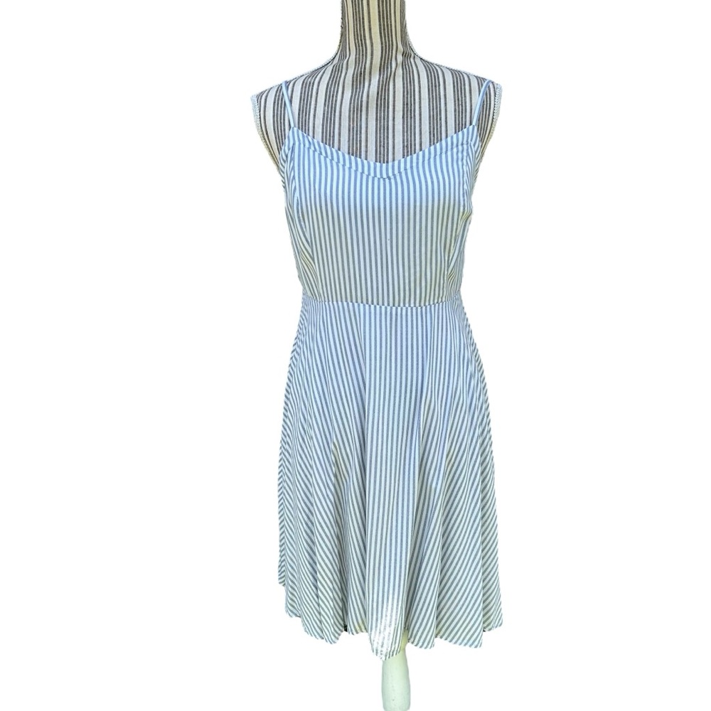 Old Navy spaghetti strap sundress blue white stripes Medium
